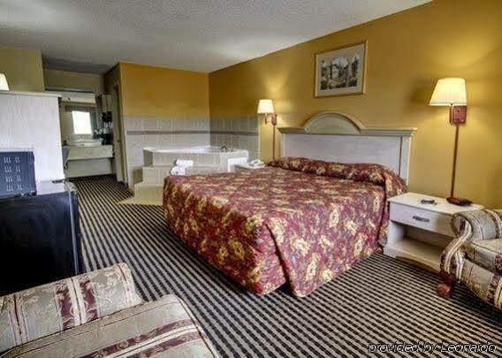 Rodeway Inn Alexandria Εξωτερικό φωτογραφία